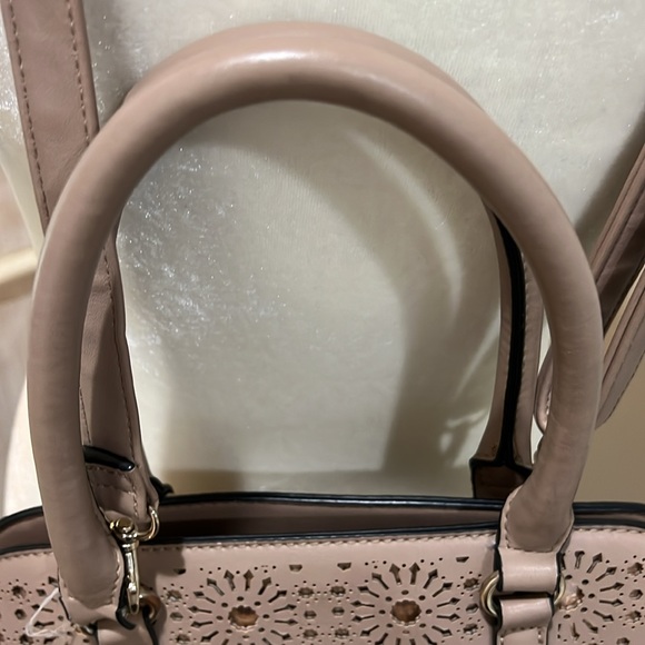 Kelly & Katie Convertible Crossbody - Picture 7 of 15